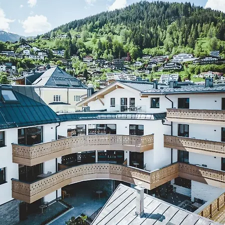 The Gast House Zell Am