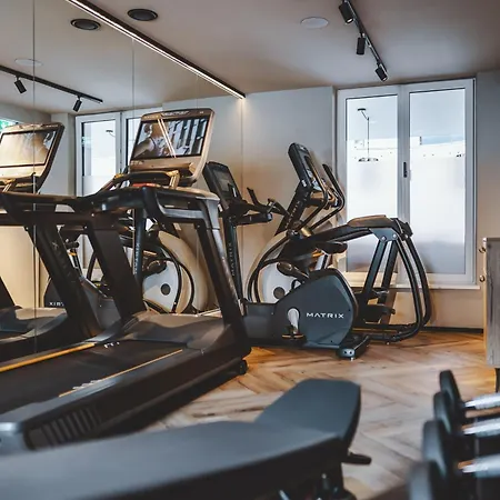 The Gast House Zell Am 4*