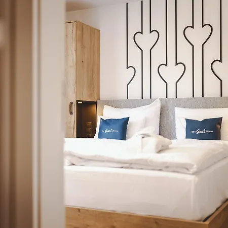 The Gast House Zell Am ホテル