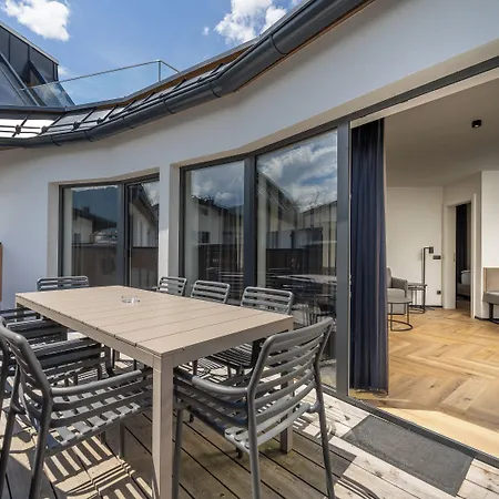 ホテル The Gast House Zell Am 4*