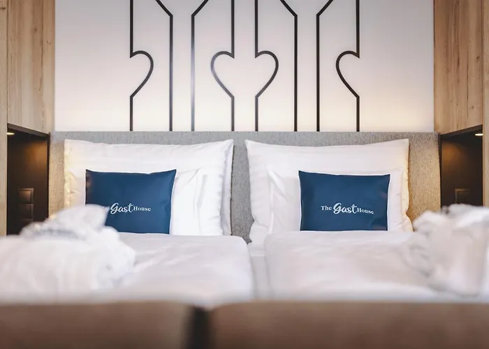 Hotel The Gast House Zell Am 4*