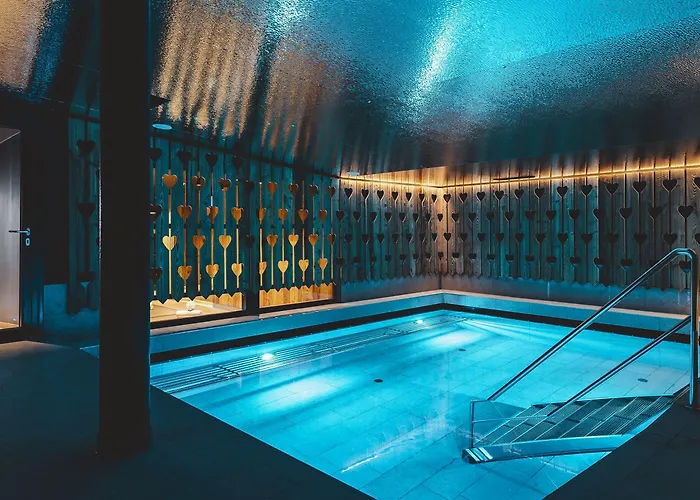 Отель The Gast House Zell Am