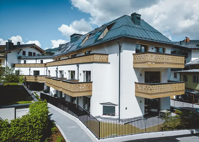 The Gast House Zell Am 4*