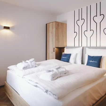 The Gast House Zell Am ホテル